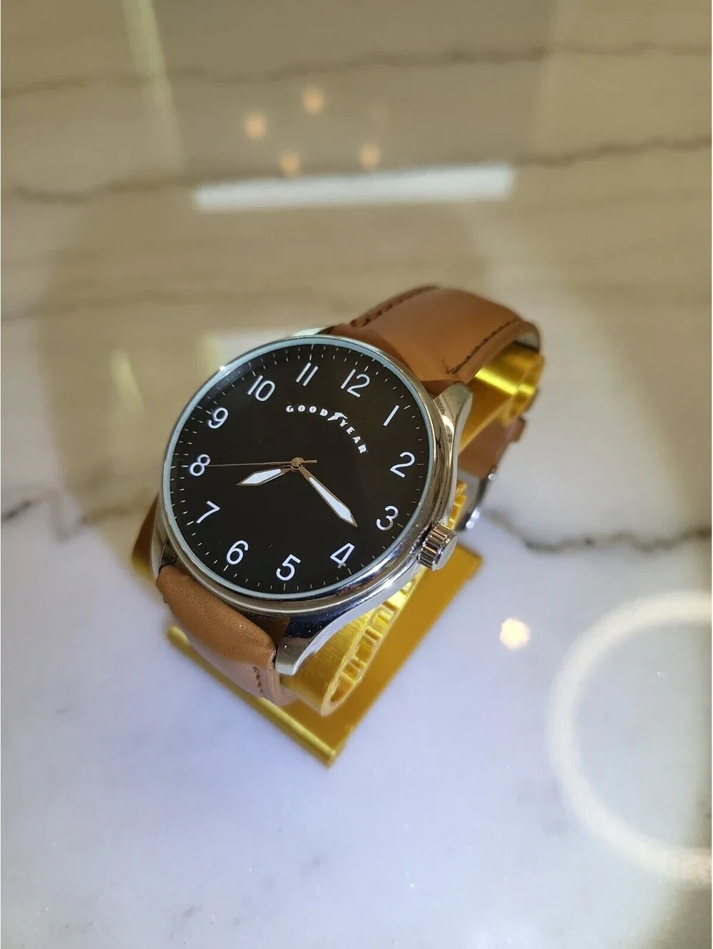 Men's Quartz Watch Working NewBattery Automobilia 41mm Good Year EUC